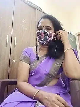 Snapshot of tamil_Boomika chatting on 05-31-26, 05:29 tamil Boomika online show from 05-31-26, 05:29