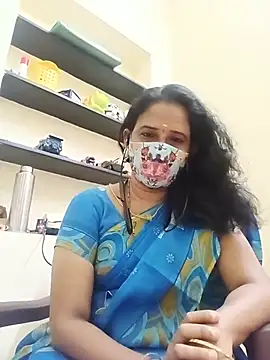 Snapshot of tamil_Boomika chatting on 07-08-26, 05:02 tamil Boomika online show from 07-08-26, 05:02