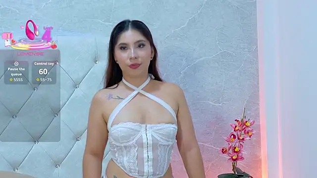 Ashley-Whitee online show from 07-21-26, 08:21