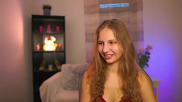 Snapshot of emmie_murray chatting on 02-12-26, 02:17 emmie murray online show from 02-12-26, 02:17