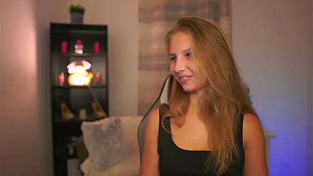 emmie murray online show from 11-20-25, 02:07