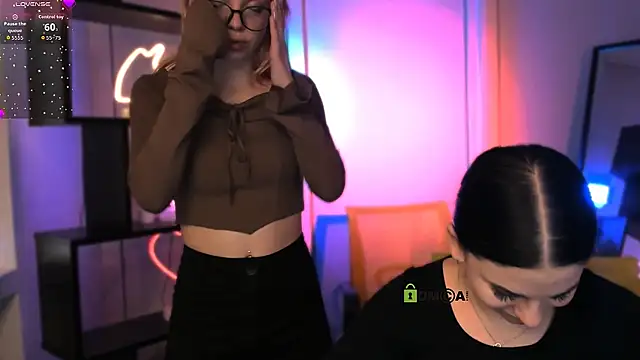 nicole muah online show from 12-04-25, 11:09