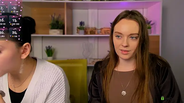 nicole muah online show from 12-21-25, 08:05