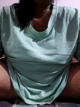 Snapshot of Punjabi_Jatni chatting on 10-16-25, 06:16 Punjabi Jatni online show from 10-16-25, 06:16