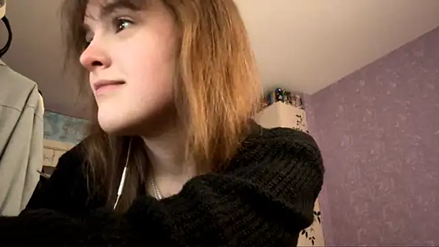 Snapshot of ShannanJou chatting on 10-23-25, 10:36 ShannanJou online show from 10-23-25, 10:36