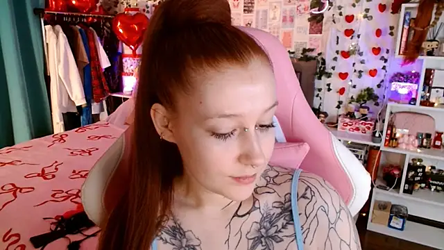 Ayla Hicks online show from 03-02-26, 03:07