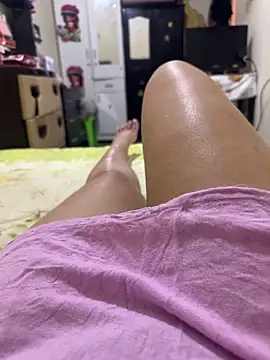 Snapshot of Laila-sexi chatting on 10-09-25, 02:17 Laila-sexi online show from 10-09-25, 02:17
