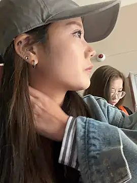 Snapshot of redrose520 chatting on 03-06-26, 09:15 redrose520 online show from 03-06-26, 09:15