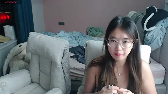 redrose520 online show from 11-17-25, 12:31