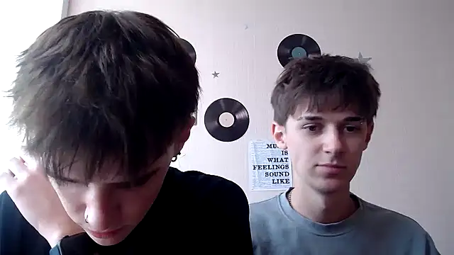 Snapshot of Hoot_Dude_ chatting on 10-01-25, 11:03 Hoot Dude  online show from 10-01-25, 11:03