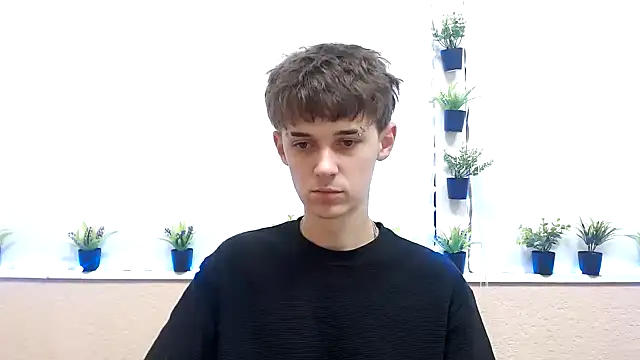 Snapshot of Hoot_Dude_ chatting on 10-29-25, 02:27 Hoot Dude  online show from 10-29-25, 02:27