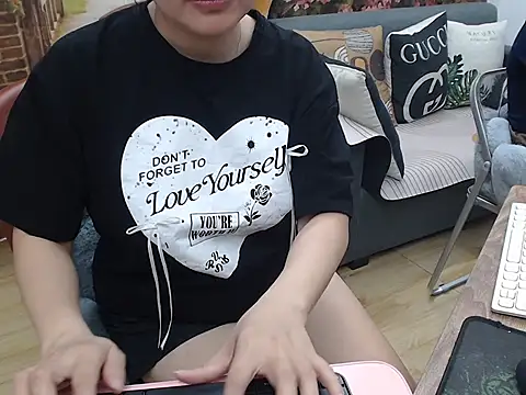 Lilya 39 online show from 10-29-25, 03:16