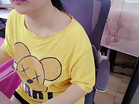 Lilya 39 online show from 11-06-25, 02:04