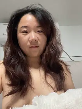 Momo-9988 online show from 11-04-25, 03:38