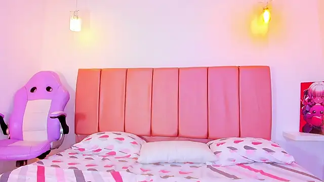 emily  walker online show from 01-12-26, 04:41