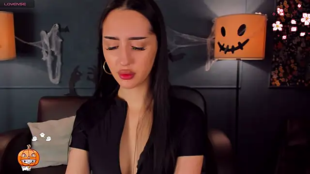 LisaFoxie online show from 11-03-25, 10:08