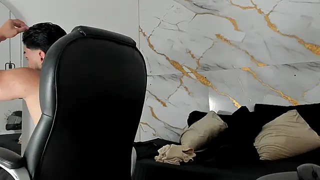 Miike Stone1 online show from 11-07-25, 01:04