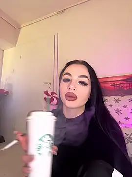 TiaBelle online show from 01-10-26, 06:03