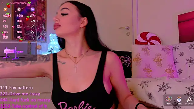 TiaBelle online show from 01-17-26, 06:11