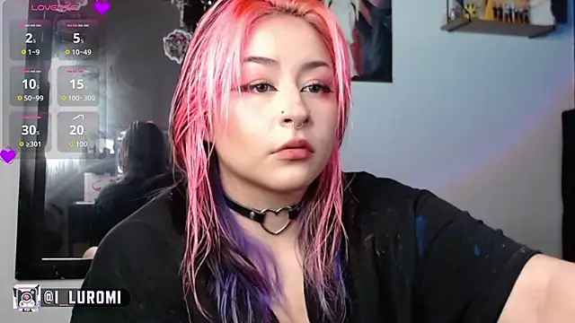 Iluromi online show from 05-05-26, 03:04