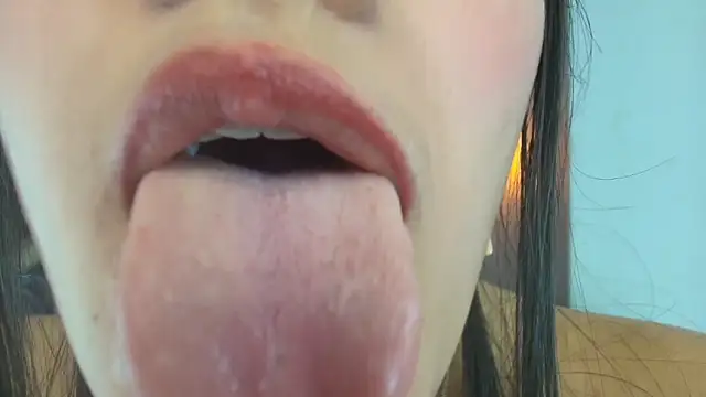 Hinata 21  online show from 03-06-26, 08:59