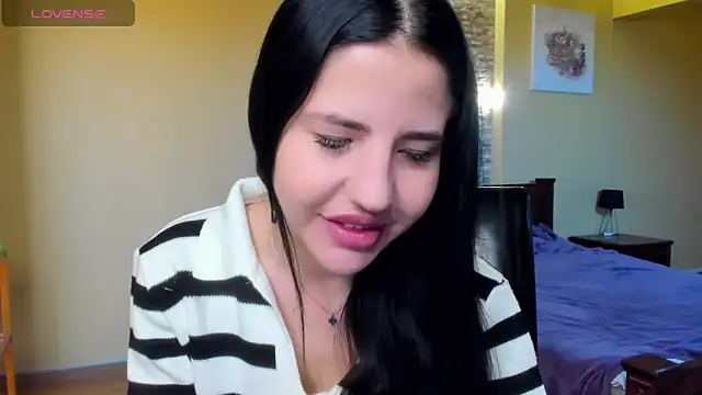 Malibu J online show from 11-19-25, 09:42