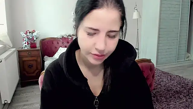 Malibu J online show from 01-12-26, 07:48