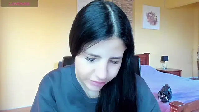 Malibu J online show from 11-18-25, 08:28