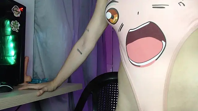 LittleCheerry69 online show from 11-10-25, 06:46