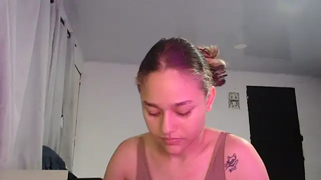 LittleCheerry69 online show from 02-26-26, 04:29