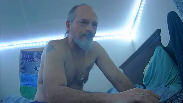 HippieDad333 online show from 12-21-25, 10:21