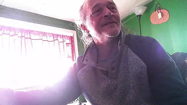 HippieDad333 online show from 01-31-26, 07:12