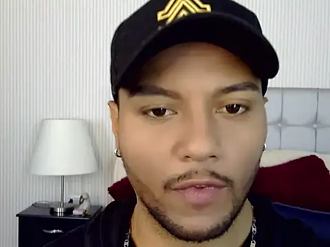 Max Rivers online show from 10-12-25, 06:42