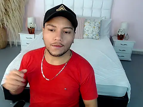Max Rivers online show from 10-16-25, 12:02