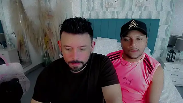 Max Rivers online show from 10-15-25, 04:55