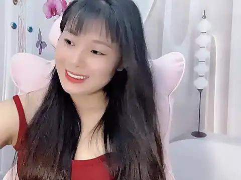 Snapshot of Lie_liee chatting on 07-21-26, 12:46 Lie liee online show from 07-21-26, 12:46