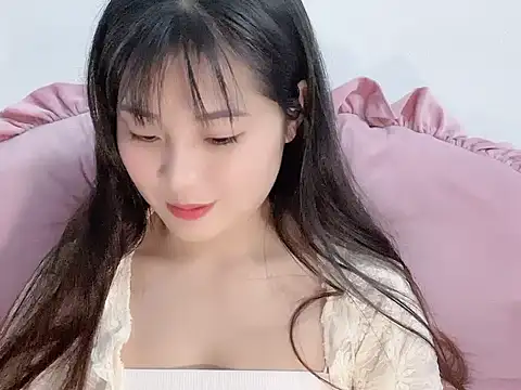 Lie liee online show from 02-25-26, 01:00