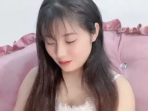 Lie liee online show from 03-10-26, 01:37