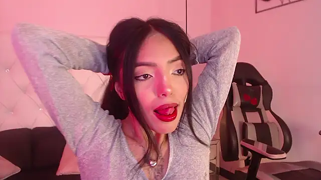 Liv20  online show from 02-20-26, 07:49