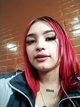 Snapshot of Ary_red chatting on 09-28-25, 07:10 Ary red online show from 09-28-25, 07:10