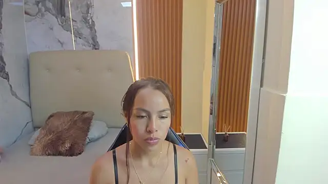SAMANTHABENET online show from 06-12-26, 07:22