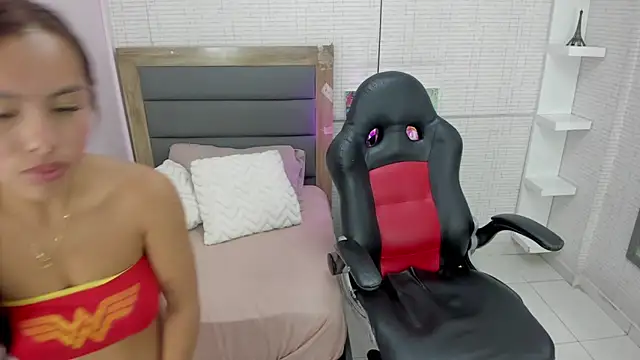 SAMANTHABENET online show from 06-13-26, 01:53