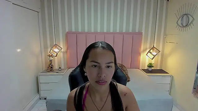 Snapshot of SAMANTHABENET chatting on 02-26-26, 07:14 SAMANTHABENET online show from 02-26-26, 07:14