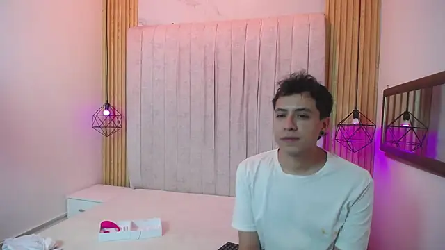 jakeyariana online show from 10-21-25, 08:08