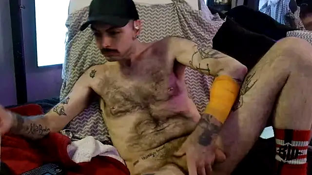 hungbot online show from 04-13-26, 03:05