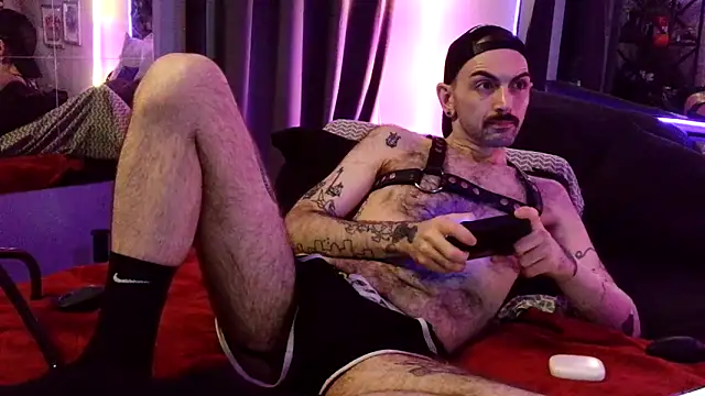 hungbot online show from 04-14-26, 07:57