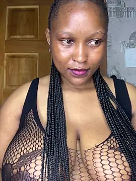 Snapshot of Bellabootie chatting on 07-20-26, 01:02 Bellabootie online show from 07-20-26, 01:02