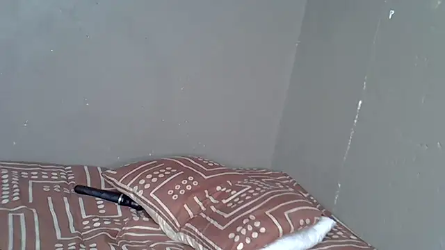 Bellabootie online show from 11-13-25, 08:02