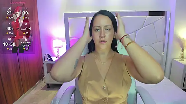 Natasha Kiim  online show from 03-20-26, 04:57