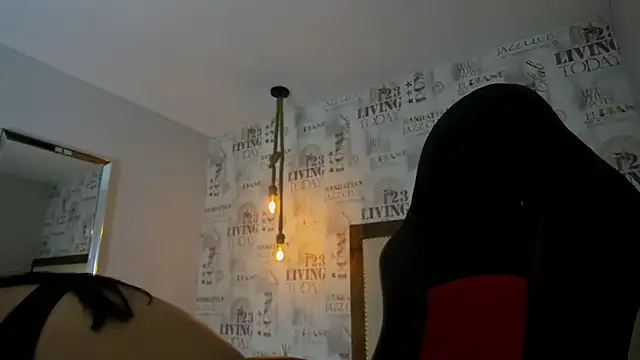 ALAHIACRUZ1 online show from 04-10-26, 07:21